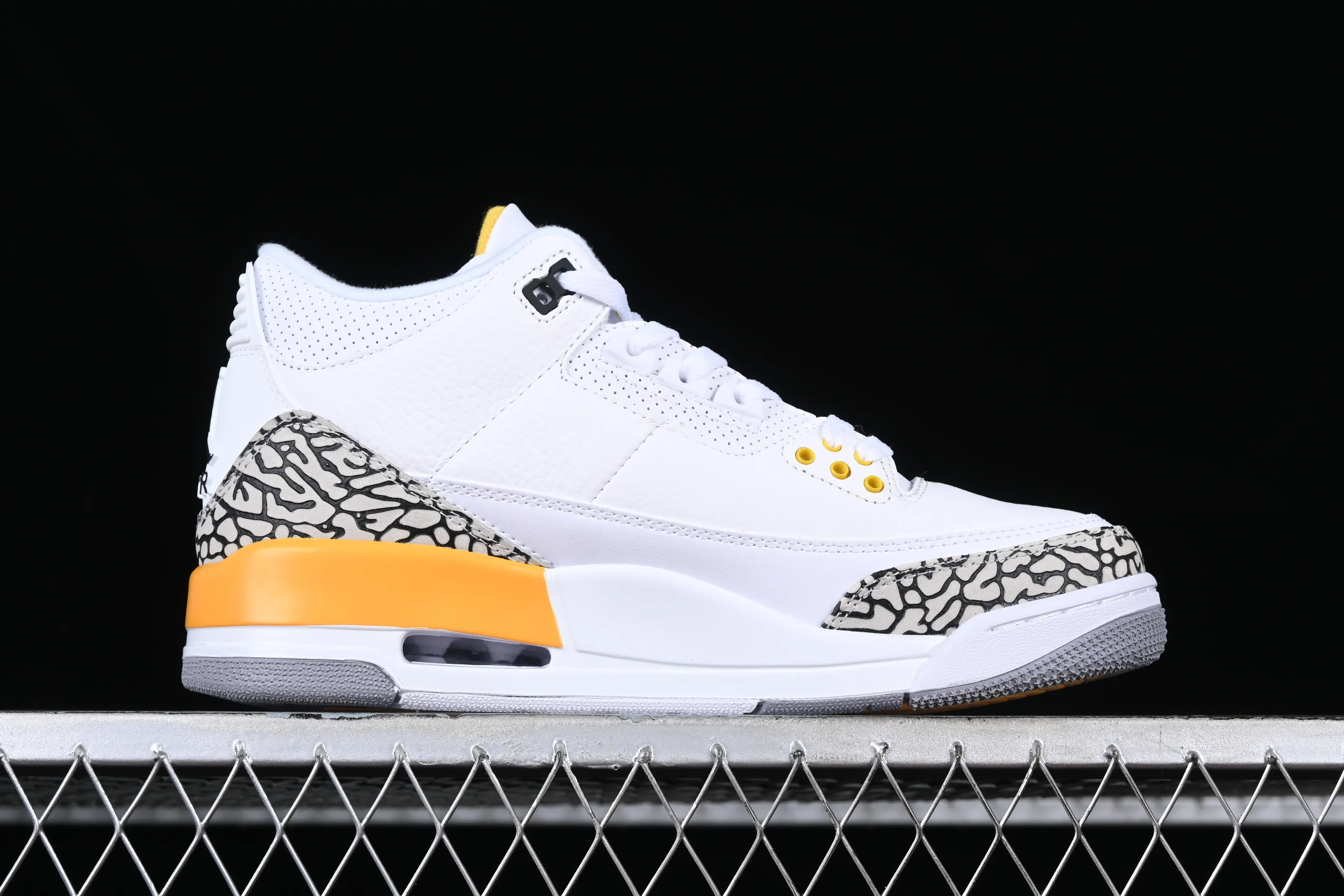 All categories Air Jordan Jordan series basketball shoes Air Jordan 3 Air Jordan 3 Retro "Laser Orange" AJ3 Joe 3 Laser Orange First layer CK9246-108